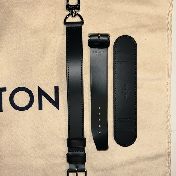 LOUIS VUITTON - Picture 8 of 13